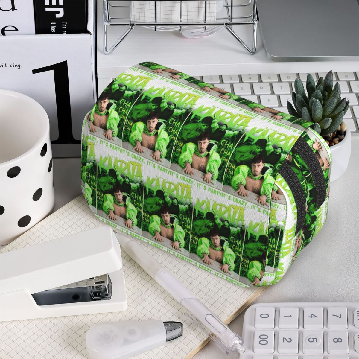 Stationery And Office Supply Chain - Piórnik Kaarija Cha Cha Cha Eurovision