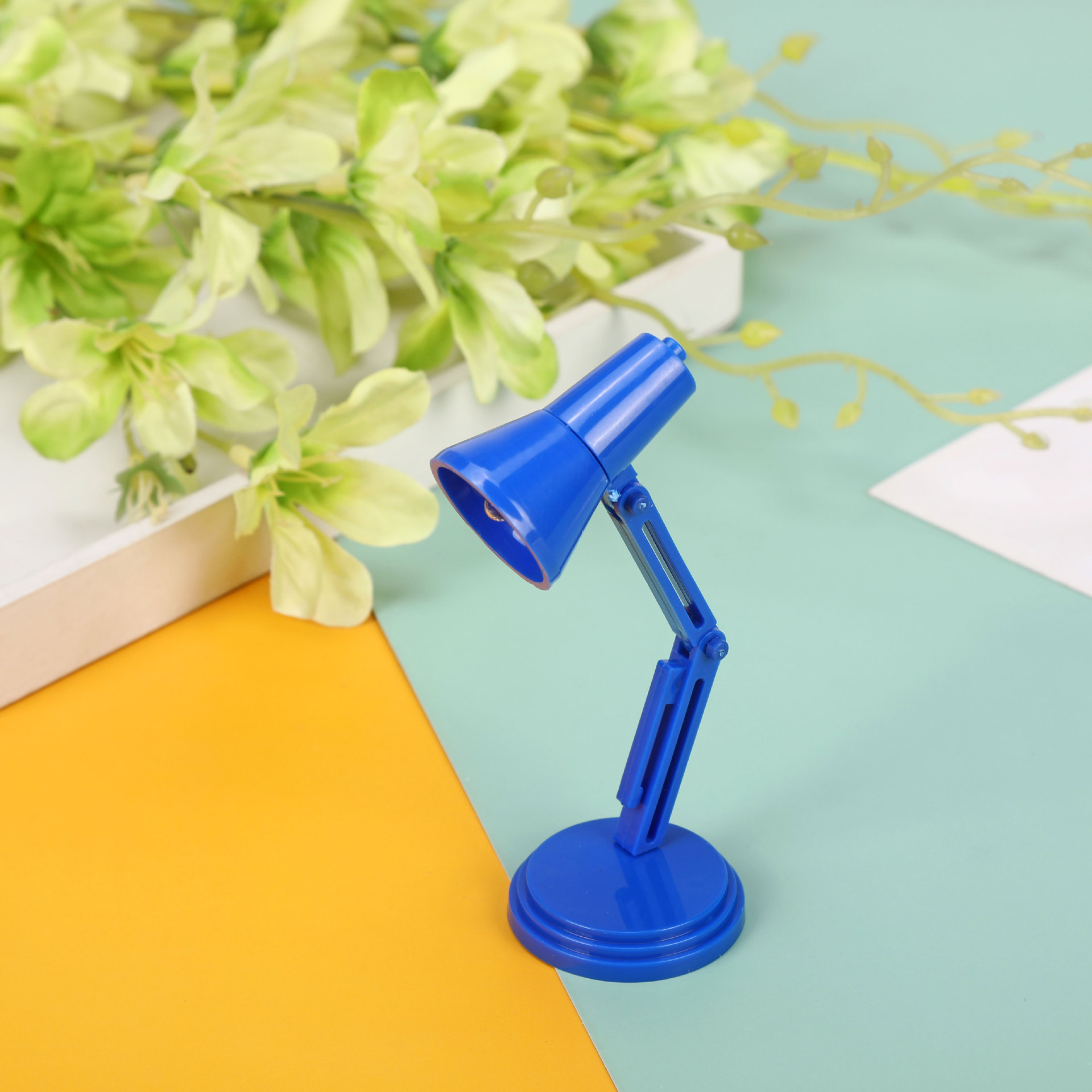 Mini lampka biurkowa LED Skład – Bookmark Magnetic Clip recenzja i cena