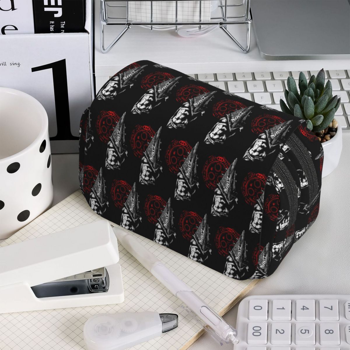 Piórnik z motywem Chain Link i – Stationery And Office Supply Chain recenzja i cena
